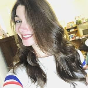 Meet your Posher, Lexi